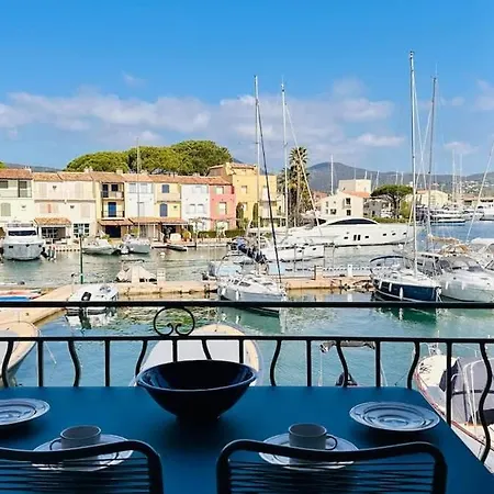 Les Voiliers Vue Magnifique Grimaud