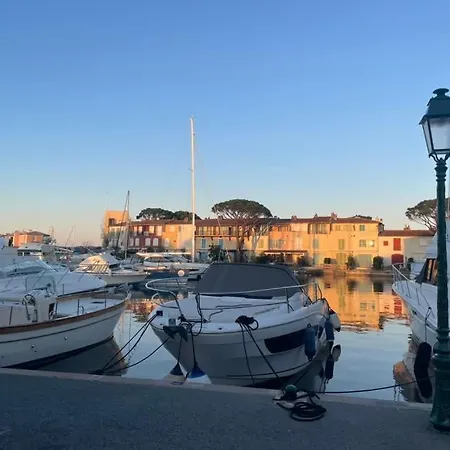 Les Voiliers Vue Magnifique Grimaud